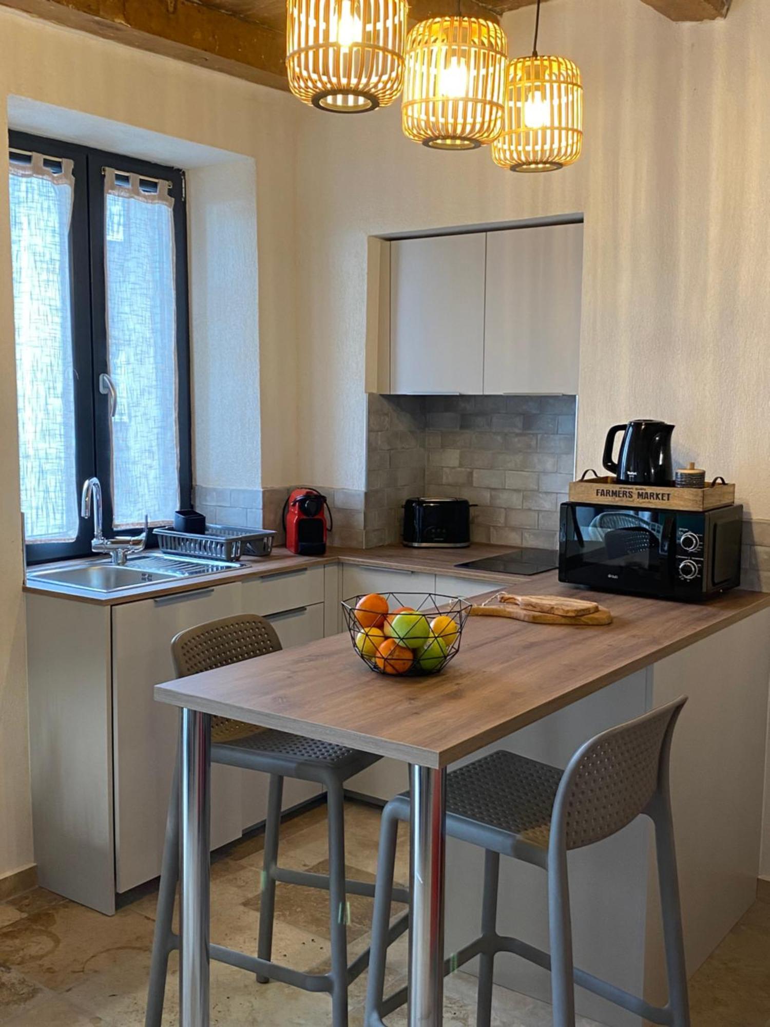 Tres Beau Studio Avec Terrasse Зонза Екстериор снимка