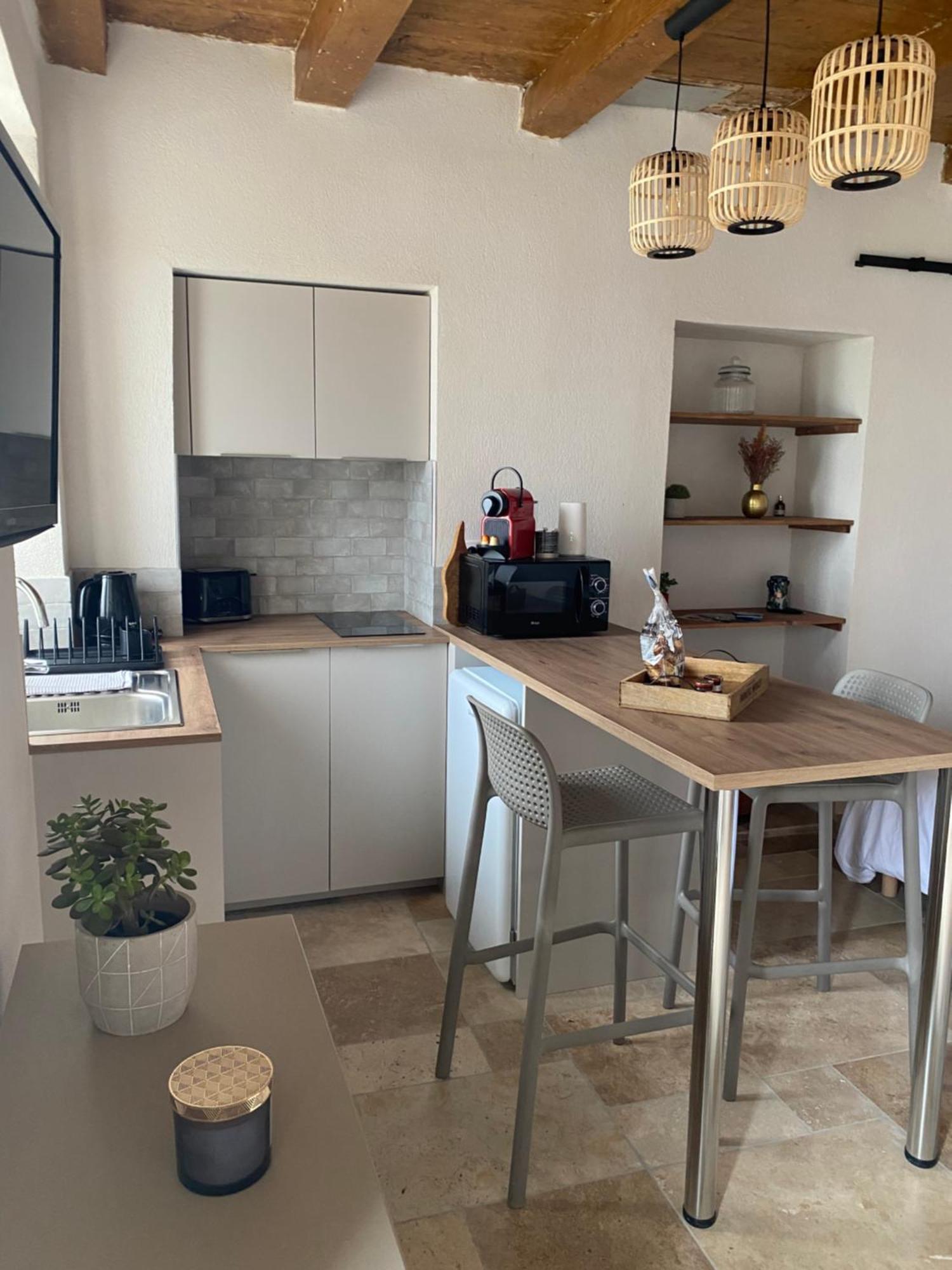 Tres Beau Studio Avec Terrasse Зонза Екстериор снимка